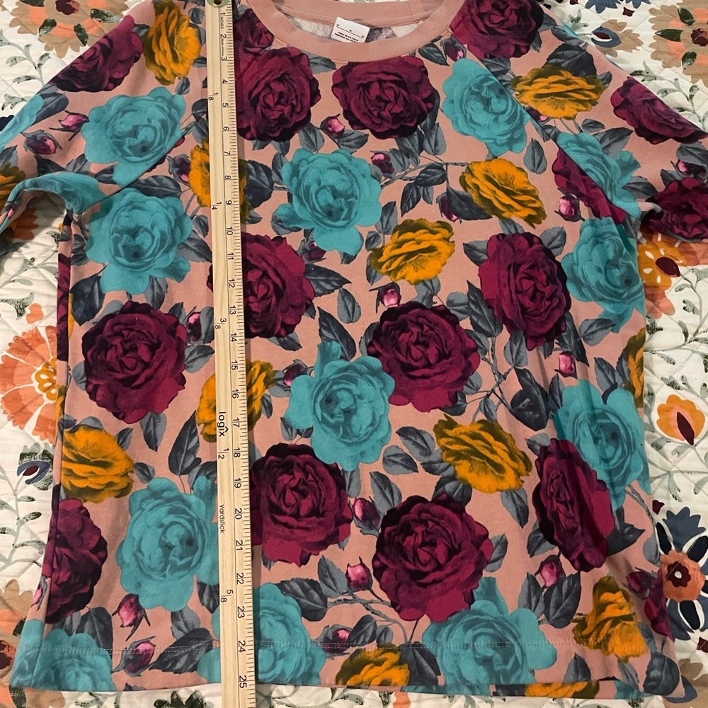 Nike Women's Sportswear‎ Floral Crewneck Pullover Sweatshirt Rose Size Medium - Picture 7 of 8